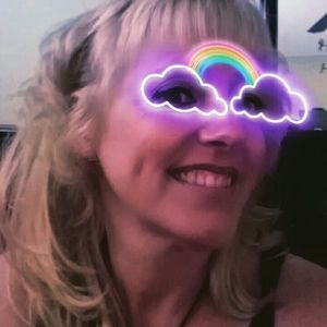 Meet your Posher, Deborah